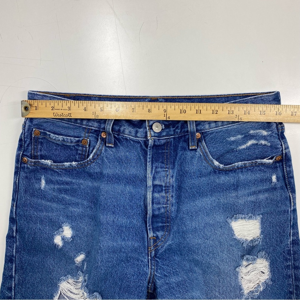Levi's 501 High Rise Distressed Blue Jean Cutoff Denim Shorts Waist 31 Raw Hem - Picture 9 of 12